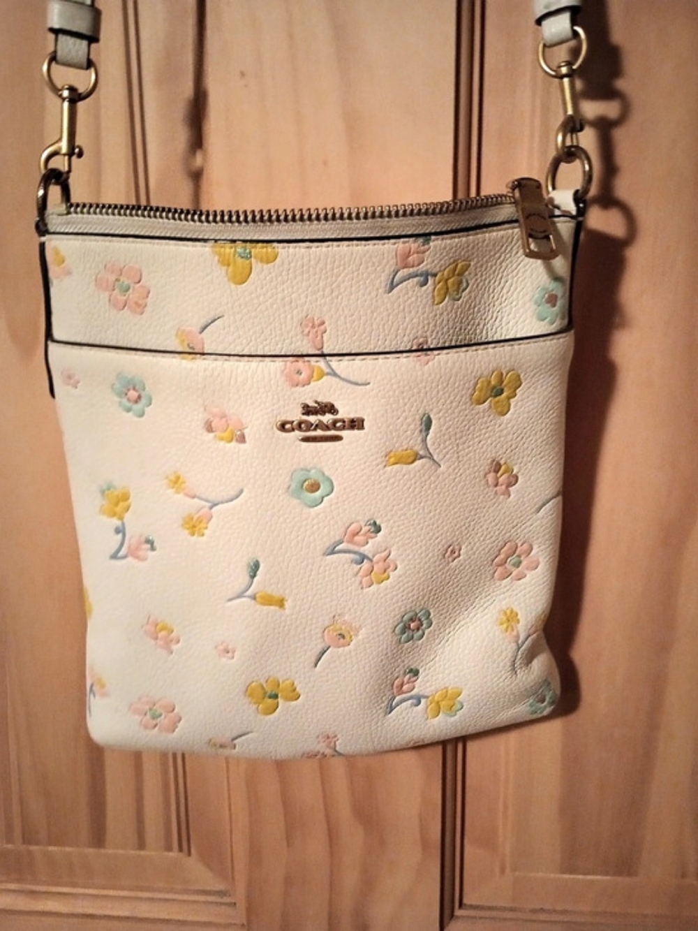 Coach Mini Rowan File Bag With Floral Print White & Pink